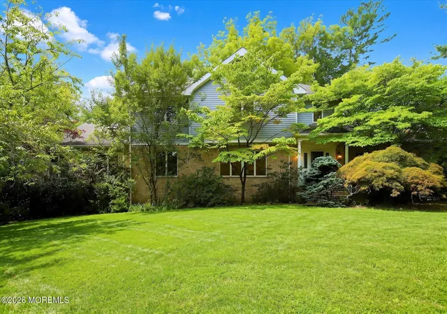 Photo 3 of Sale Pending at 11 Castle Dr, Middletown, NJ 07748 | MLS# 22627859 | Listing updated on 2026-09-13