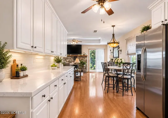 Photo 3 of Single family home for sale at 4 Rosewood Ct, Lakewood, NJ 08701 | MLS# 22617214 | Listing updated on 2026-09-25