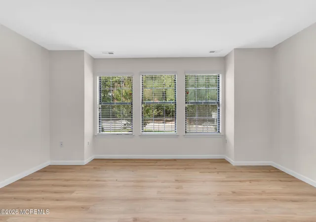 Photo 4 of Single family home for sale at 47 Chelmsford Ct, Marlton, NJ 08053 | MLS# 22619905 | Listing updated on 2026-09-21