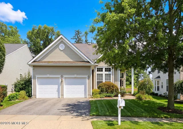 Photo 3 of Single family home for sale at 6 Arcaro Rd, Manalapan, NJ 07726 | MLS# 22619514 | Listing updated on 2026-09-28
