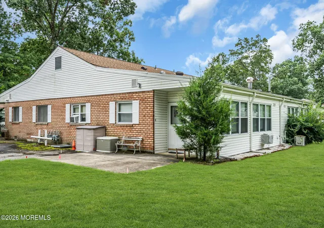 Photo 1 of Single family home for sale at 9 Willow St #D, Toms River, NJ 08757 | MLS# 22619970 | Listing updated on 2026-09-08