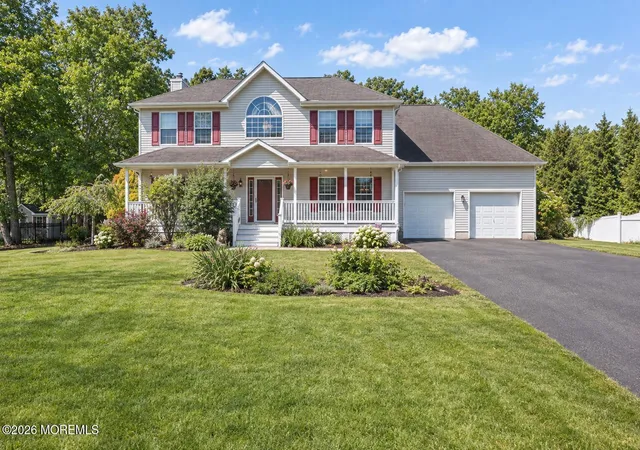 Photo 2 of Single family home for sale at 118 Don Connor Blvd, Jackson, NJ 08527 | MLS# 22620028 | Listing updated on 2026-09-16