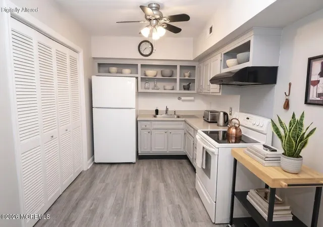 Photo 2 of Single family home for sale at 1 Alabama Ct #820, Matawan, NJ 07747 | MLS# 22620464 | Listing updated on 2026-09-08