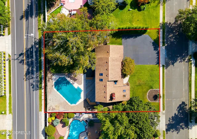 Photo 3 of Single family home for sale at 519 Ilexberry Ln, Toms River, NJ 08753 | MLS# 22621154 | Listing updated on 2026-09-30