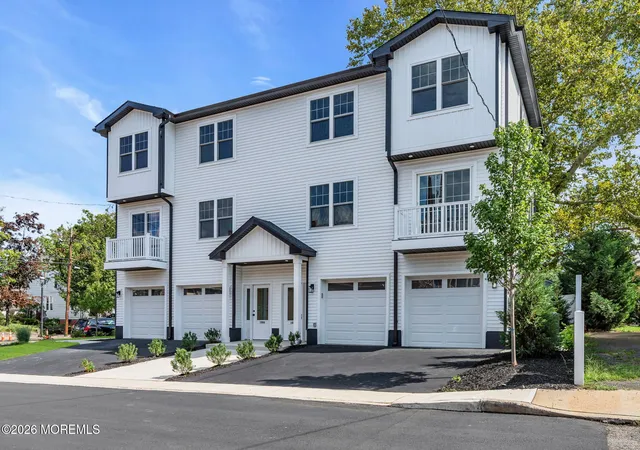 Photo 2 of Single family home for sale at 108 Broad St #A, Keyport, NJ 07735 | MLS# 22628150 | Listing updated on 2026-09-14