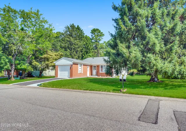 Photo 3 of Single family home for sale at 40 Constitution Blvd, Whiting, NJ 08759 | MLS# 22627393 | Listing updated on 2026-09-01