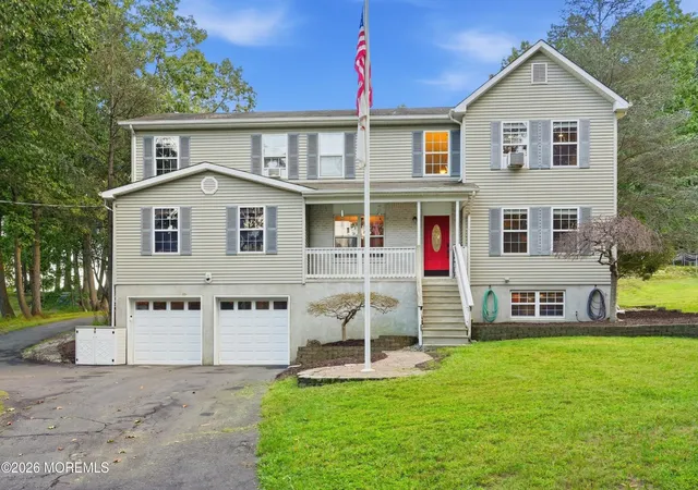 Photo 1 of Single family home for sale at 917 Bethel Church Rd, Jackson, NJ 08527 | MLS# 22622162 | Listing updated on 2026-09-23