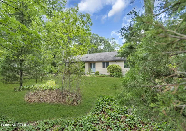 Photo 3 of Sale Pending at 307 E Elm Ave, Galloway, NJ 08205 | MLS# 22622194 | Listing updated on 2026-09-25