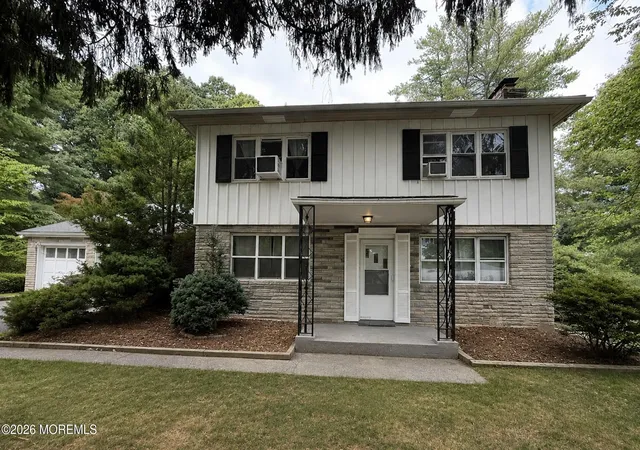Photo 1 of Single family home for sale at 4 June Pl, Matawan, NJ 07747 | MLS# 22622388 | Listing updated on 2026-09-15