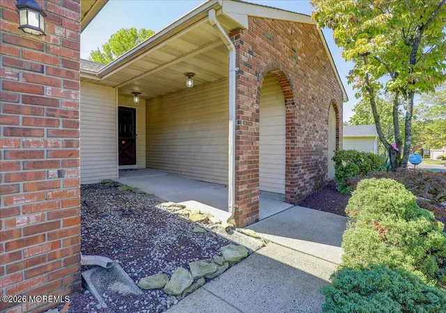 Photo 3 of Single family home for sale at 36 Lakeview Dr, Marlboro, NJ 07746 | MLS# 22629265 | Listing updated on 2026-09-28