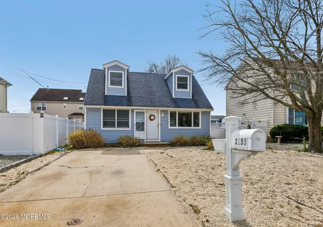 Photo 1 of Single family home for sale at 3155 Sterling St, Toms River, NJ 08753 | MLS# 22627272 | Listing updated on 2026-10-26