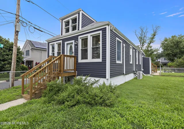 Photo 4 of Single family home for sale at 18 Van Brunt Pl, North Middletown, NJ 07748 | MLS# 22627506 | Listing updated on 2026-09-10