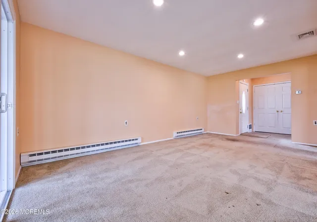 Photo 4 of Single family home for sale at 6 Phillips Rd, Brick, NJ 08724 | MLS# 22627010 | Listing updated on 2026-09-13