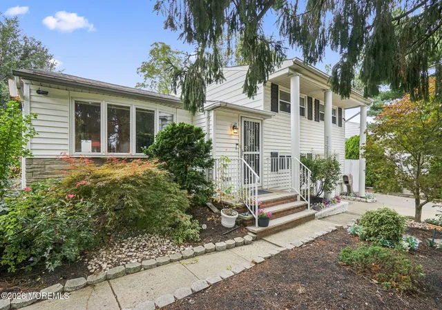 Photo 1 of Single family home for sale at 49 Frederick Pl, Parlin, NJ 08859 | MLS# 22629642 | Listing updated on 2026-10-06