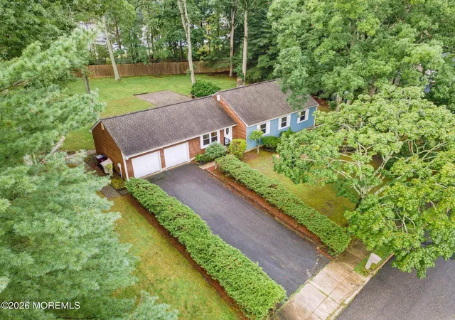 Photo 3 of Sale Pending at 4 Browning Ave, Bayville, NJ 08721 | MLS# 22625085 | Listing updated on 2026-09-15