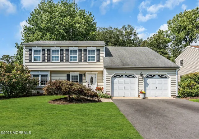 Photo 1 of Sale Pending at 42 Devon Dr, Manalapan, NJ 07726 | MLS# 22629315 | Listing updated on 2026-09-23