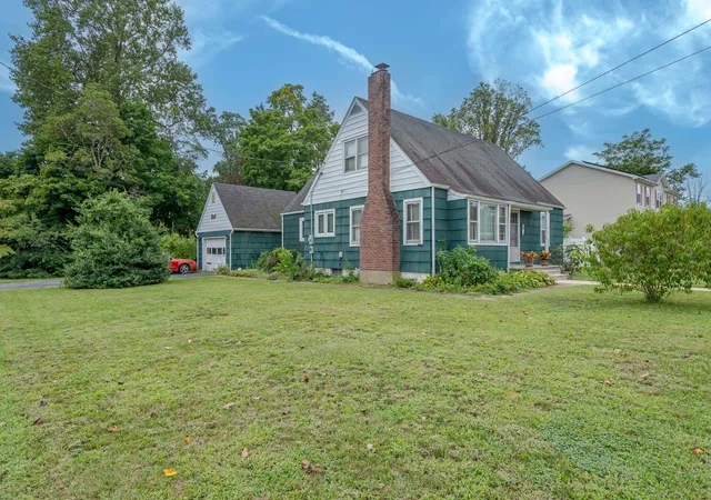 Photo 2 of Single family home for sale at 500 Pine St, Lakehurst, NJ 08733 | MLS# 22625906 | Listing updated on 2026-09-15