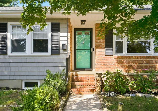 Photo 2 of Single family home for sale at 2247 Newark Ave, Manasquan, NJ 08736 | MLS# 22629238 | Listing updated on 2026-10-13