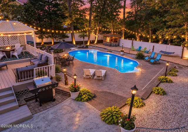 Photo 1 of Single family home for sale at 1 Harvest Ct, Jackson, NJ 08527 | MLS# 22626098 | Listing updated on 2026-10-05
