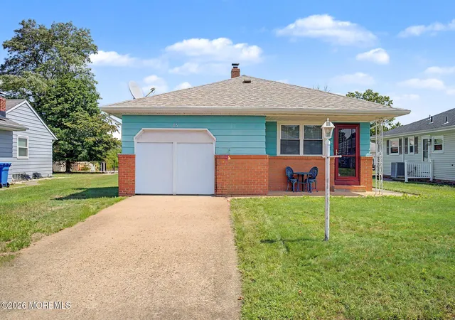 Photo 1 of Single family home for sale at 86 Scarborough Pl, Toms River, NJ 08757 | MLS# 22626157 | Listing updated on 2026-09-14