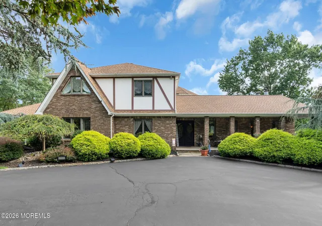 Photo 1 of Single family home for sale at 3 Peachtree Ln, Manalapan, NJ 07726 | MLS# 22629529 | Listing updated on 2026-09-29