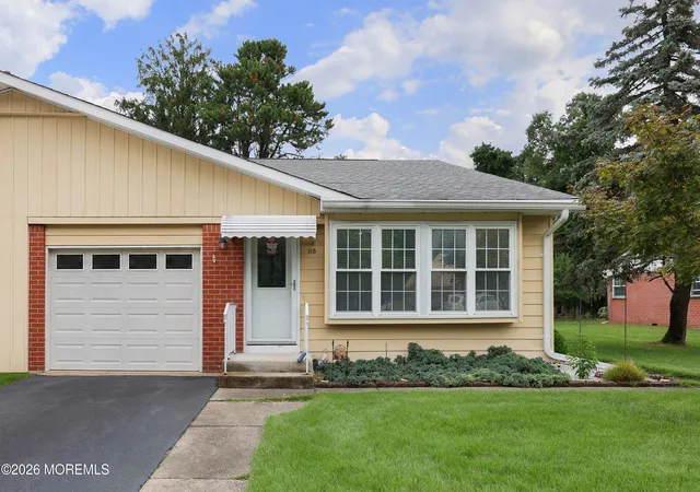 Photo 2 of Sale Pending at 11 Lenape Trl, Whiting, NJ 08759 | MLS# 22628571 | Listing updated on 2026-09-17