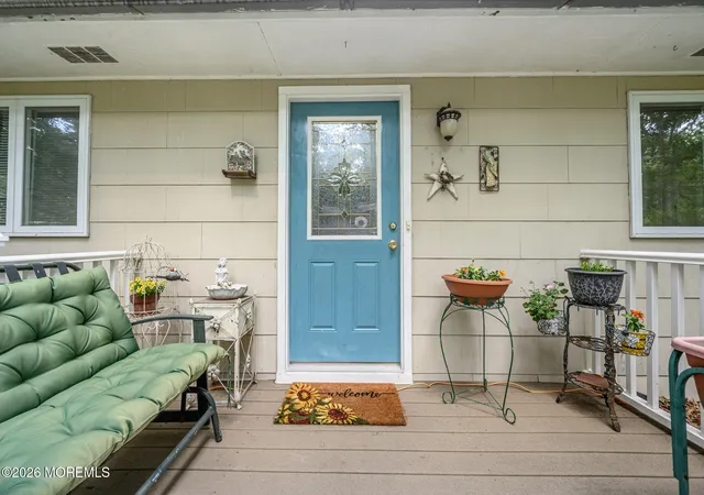 Photo 2 of Single family home for sale at 15 Poplar St, Jackson, NJ 08527 | MLS# 22628697 | Listing updated on 2026-10-08