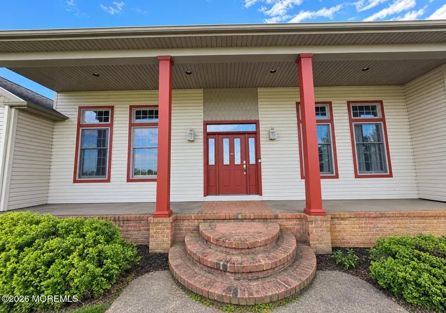 Photo 3 of Single family home for sale at 290 N Myrtle St, Hammonton, NJ 08037 | MLS# 22627479 | Listing updated on 2026-10-07