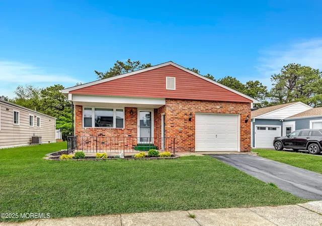 Photo 1 of Single family home for sale at 14 Santiago Dr W, Toms River, NJ 08757 | MLS# 22628298 | Listing updated on 2026-09-09