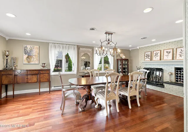 Photo 4 of Single family home for sale at 857 Westminster Dr, Toms River, NJ 08753 | MLS# 22627524 | Listing updated on 2026-09-16