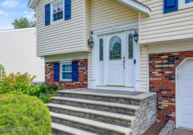Photo 3 of Single family home for sale at 16 Starlight Rd, Howell, NJ 07731 | MLS# 22627381 | Listing updated on 2026-09-17