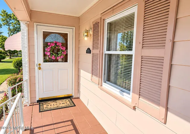 Photo 4 of Single family home for sale at 53 Golden Glow Circus, Toms River, NJ 08755 | MLS# 22626897 | Listing updated on 2026-09-09