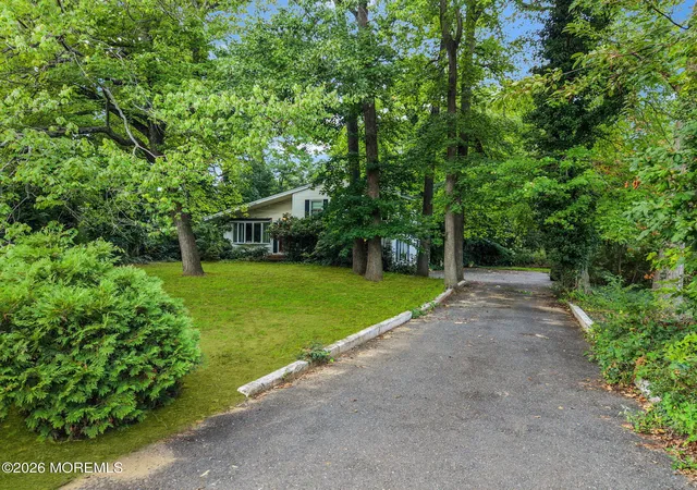 Photo 4 of Single family home for sale at 390 Church St, Belford, NJ 07718 | MLS# 22626816 | Listing updated on 2026-09-09
