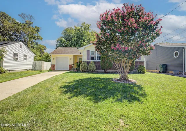 Photo 3 of Single family home for sale at 309 Twin Lakes Blvd, Little Egg Harbor, NJ 08087 | MLS# 22626804 | Listing updated on 2026-09-22
