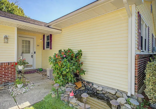 Photo 4 of Single family home for sale at 309 Twin Lakes Blvd, Little Egg Harbor, NJ 08087 | MLS# 22626804 | Listing updated on 2026-09-22