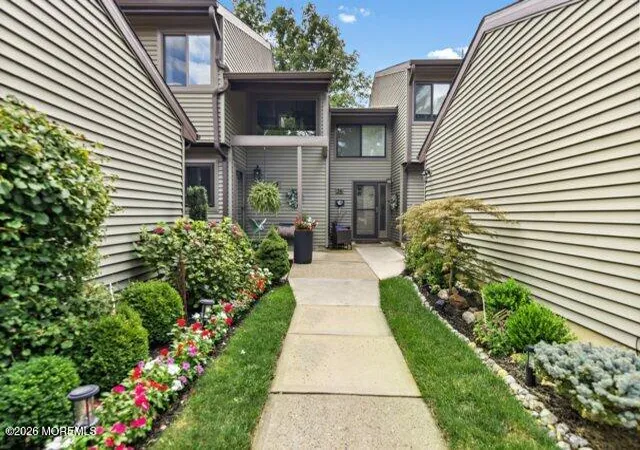 Photo 2 of Single family home for sale at 38 Berkshire Ct, Red Bank, NJ 07701 | MLS# 22627695 | Listing updated on 2026-09-03