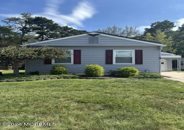 Photo 1 of Single family home for sale at 5 Kirkwood Ct, Toms River, NJ 08757 | MLS# 22627217 | Listing updated on 2026-10-05