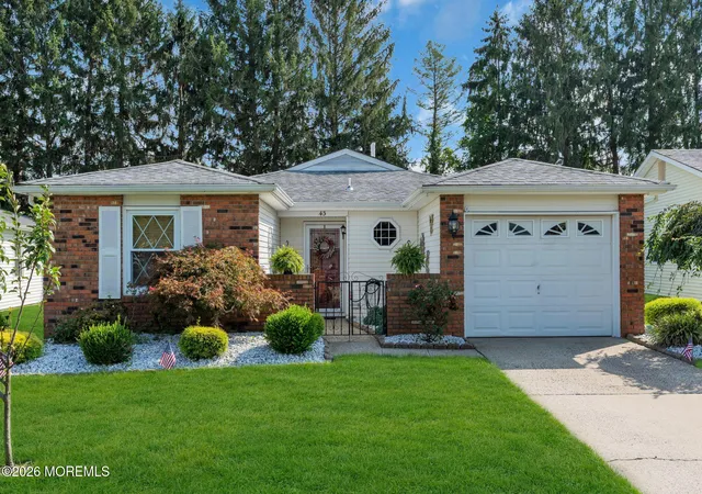 Photo 1 of Single family home for sale at 43 Lauren Ln N, Brick, NJ 08723 | MLS# 22628206 | Listing updated on 2026-09-29