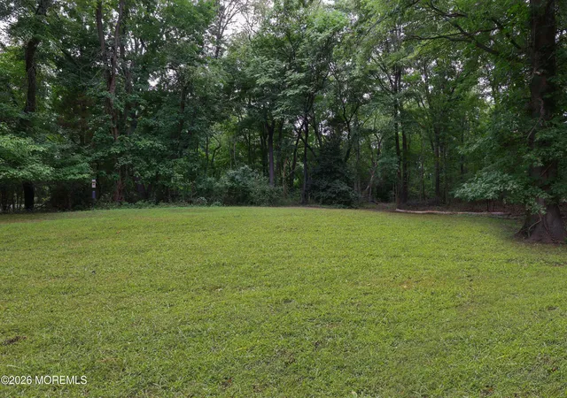 Photo 4 of Single family home for sale at 139 Sleepy Hollow Rd, Red Bank, NJ 07701 | MLS# 22627172 | Listing updated on 2026-09-07