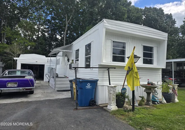 Photo 2 of Manufactured home for sale at 52 Antonia Dr, Jackson, NJ 08527 | MLS# 22627435 | Listing updated on 2026-09-11