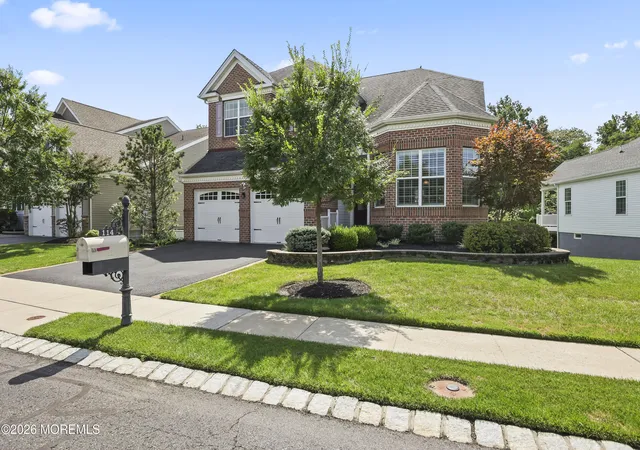 Photo 3 of Sale Pending at 114 Campbell Ct, Shrewsbury, NJ 07702 | MLS# 22627933 | Listing updated on 2026-09-28