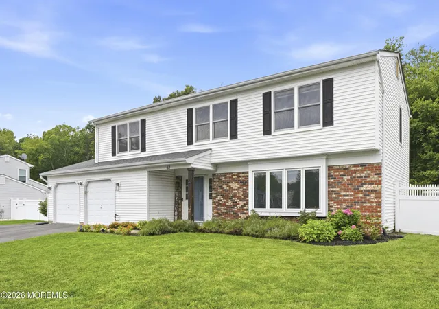 Photo 3 of Single family home for sale at 63 Hedgewood Rd, Howell, NJ 07731 | MLS# 22627641 | Listing updated on 2026-09-02