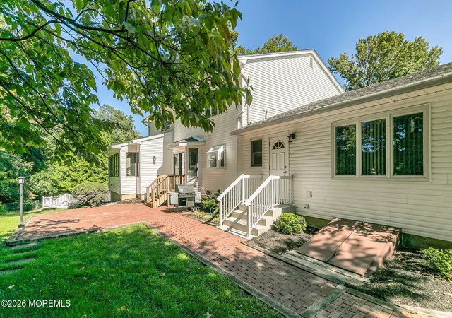 Photo 38 of Sale Pending at 7 Monroe Dr, Marlboro, NJ 07746 | MLS# 22628443 | Listing updated on 2026-10-07