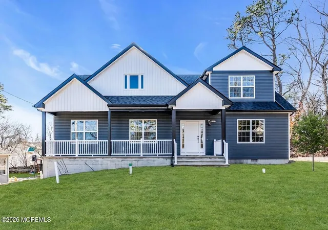 Photo 1 of Single family home for sale at 608 6th Avenue, Toms River, NJ 08757 | MLS# 22627325 | Listing updated on 2026-09-02