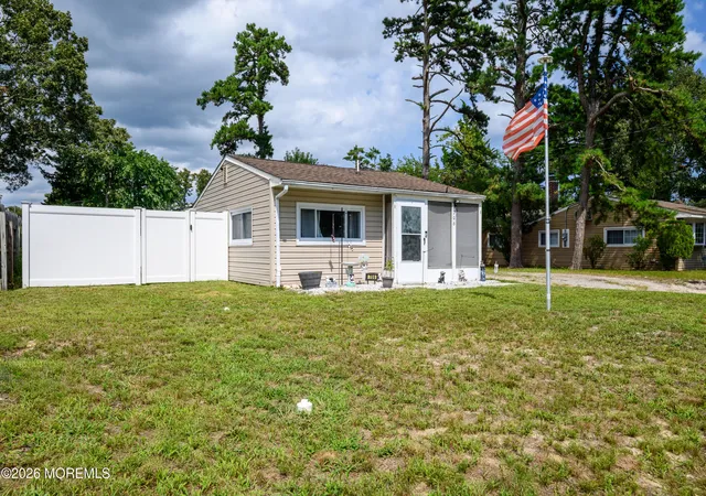Photo 1 of Single family home for sale at 706 Tampa Rd, Forked River, NJ 08731 | MLS# 22627566 | Listing updated on 2026-09-06