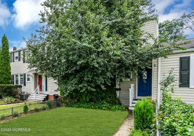 Listing Photo 4 - Condo for sale in building located at 23 Belshaw Ave, Eatontown, NJ 07724