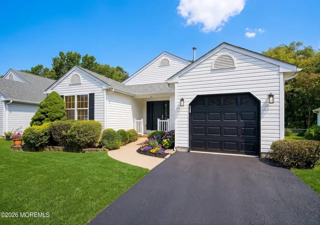 Photo 2 of Single family home for sale at 36 Sleepy Holw Dr, Brick, NJ 08724 | MLS# 22627662 | Listing updated on 2026-09-16