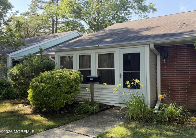 Photo 2 of Sale Pending at 52c Cambridge Ct, Lakewood, NJ 08701 | MLS# 22627359 | Listing updated on 2026-09-23