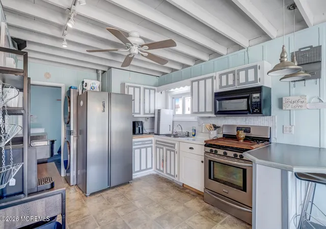 Photo 4 of Single family home for sale at 30 W Mohawk Dr, Little Egg Harbor Twp, NJ 08087 | MLS# 22627380 | Listing updated on 2026-09-14
