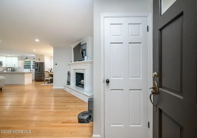 Photo 3 of Single family home for sale at 76 Main St, Holmdel, NJ 07733 | MLS# 22628380 | Listing updated on 2026-09-28
